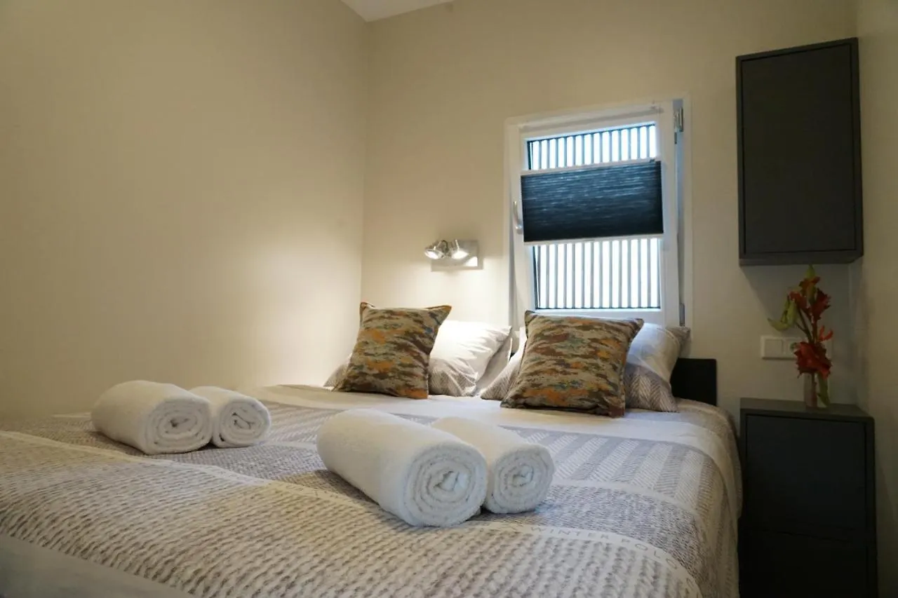 Floating Vacationhome Tenerife 마스트리흐트 0*,  네덜란드